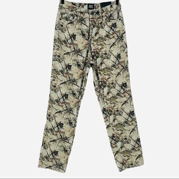 NWT UO BDG Forest Print Slim Straight Jeans - Picture 4 of 14
